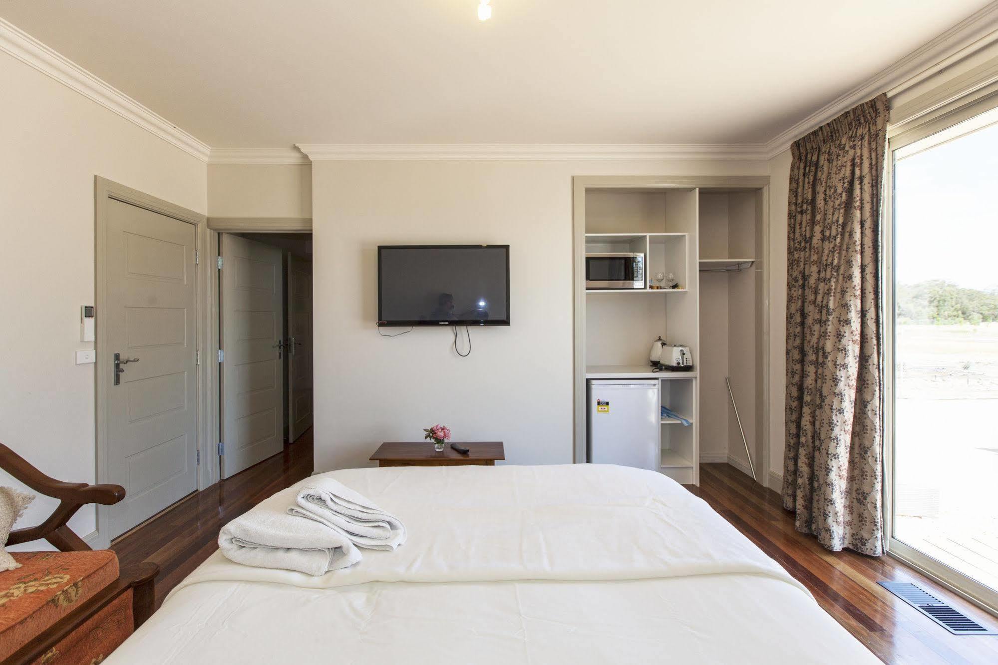 Aurora Cottages Bush Retreat Pomonal Экстерьер фото